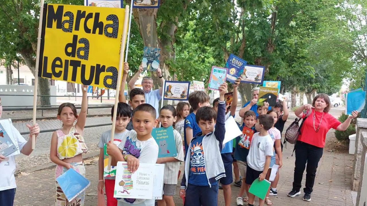 Biblioteca Escolar de Sousel promoveu Marcha da Leitura
