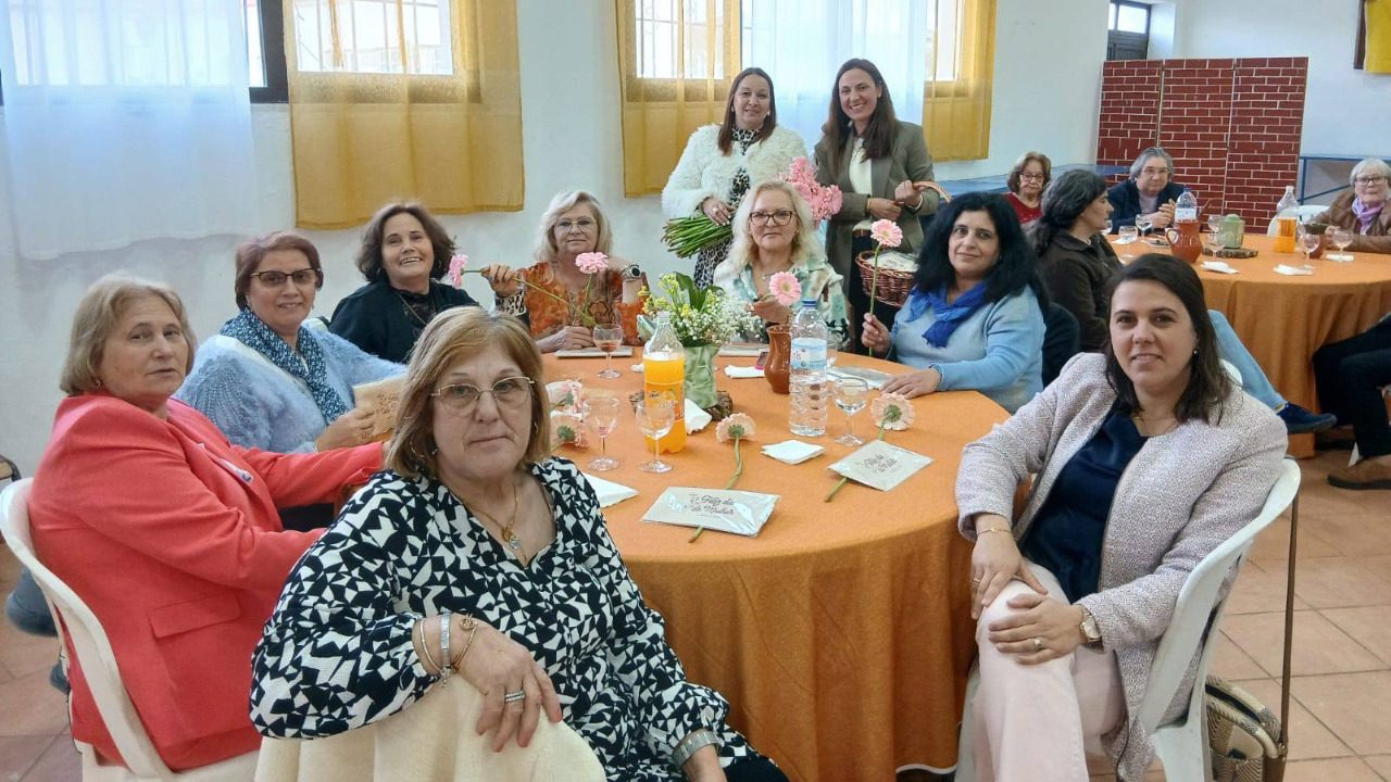 Dia Internacional da Mulher assinalado pela ACD de Cano